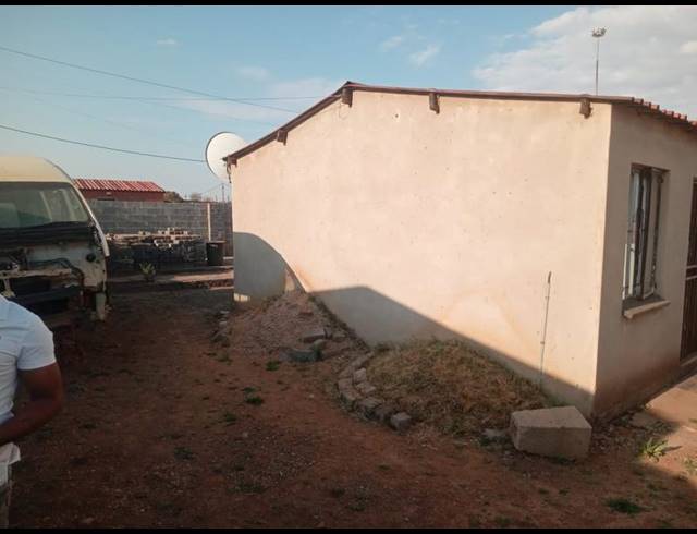 2 BEDROOM HOUSE FOR SALE IN RONDEBULT